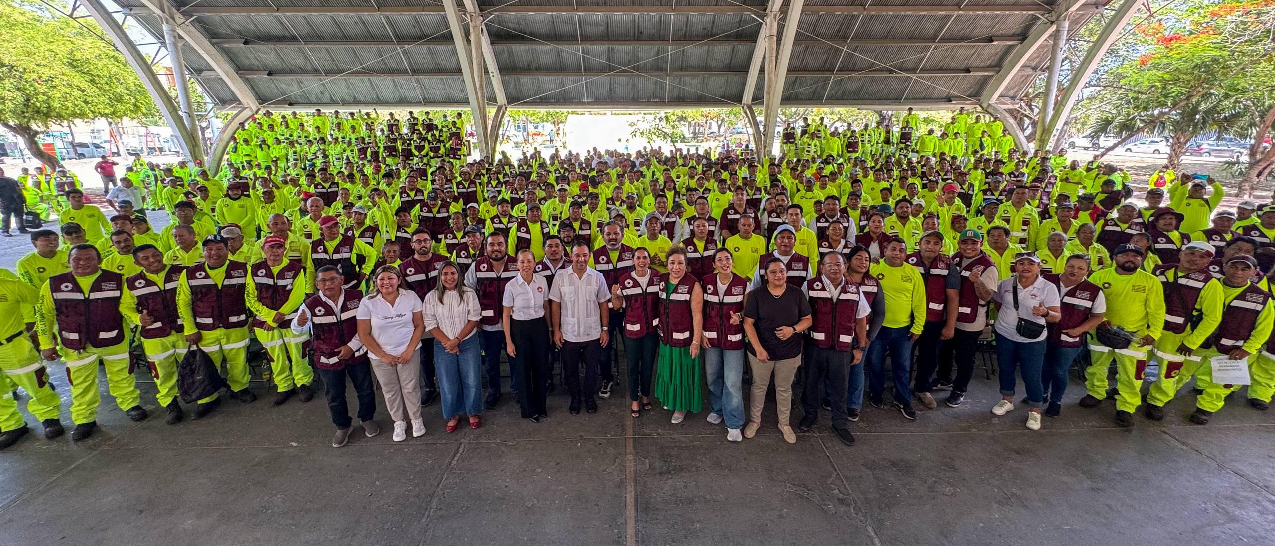 uploads/6/32/01 (2259).Jpeg